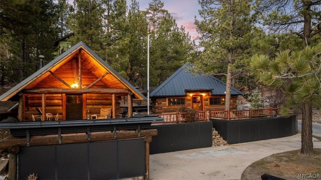 Photo of 39056 Willow Landing Road, Big Bear Lake, CA 92315 (MLS # 32600266)
