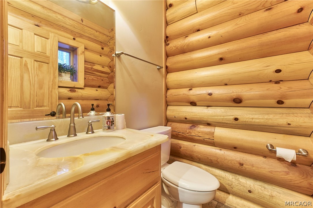 Big Bear Lake, California, 92315, United States, 5 Bedrooms Bedrooms, ,6 BathroomsBathrooms,Residential,Active,2035113
