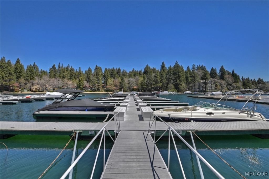 Photo of 0 North Bay #MBM5 slip 7, Lake Arrowhead, CA 92352 (MLS # 32502328)