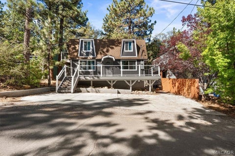 Photo of 800 Cedar Lane, Sugarloaf, CA 92386 (MLS # 32602280)