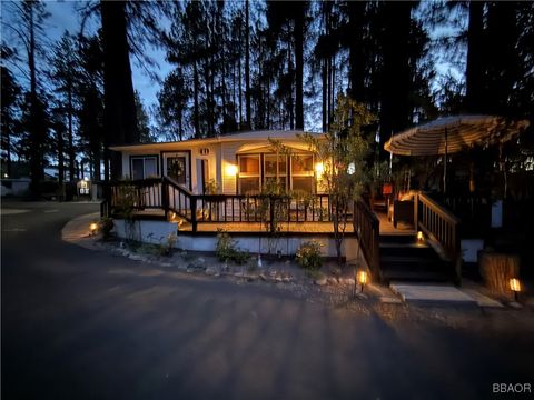 Photo of 41150 Lahontan Dr #E1, Big Bear Lake, CA 92315 (MLS # 32501526)