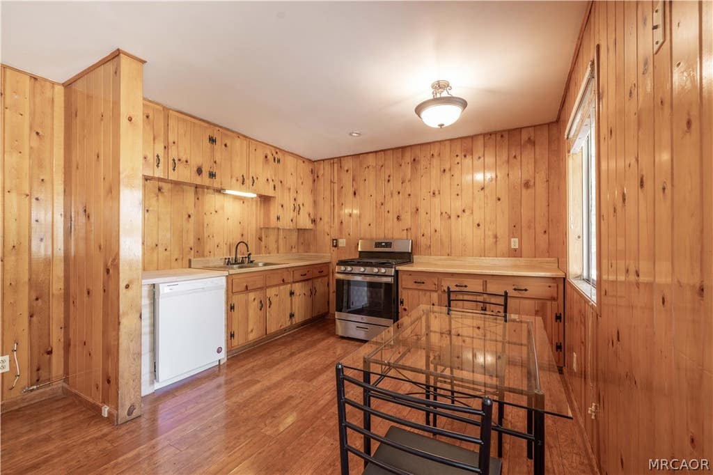 Photo of 863 B Lane, Big Bear City, CA 92314 (MLS # 32601300)