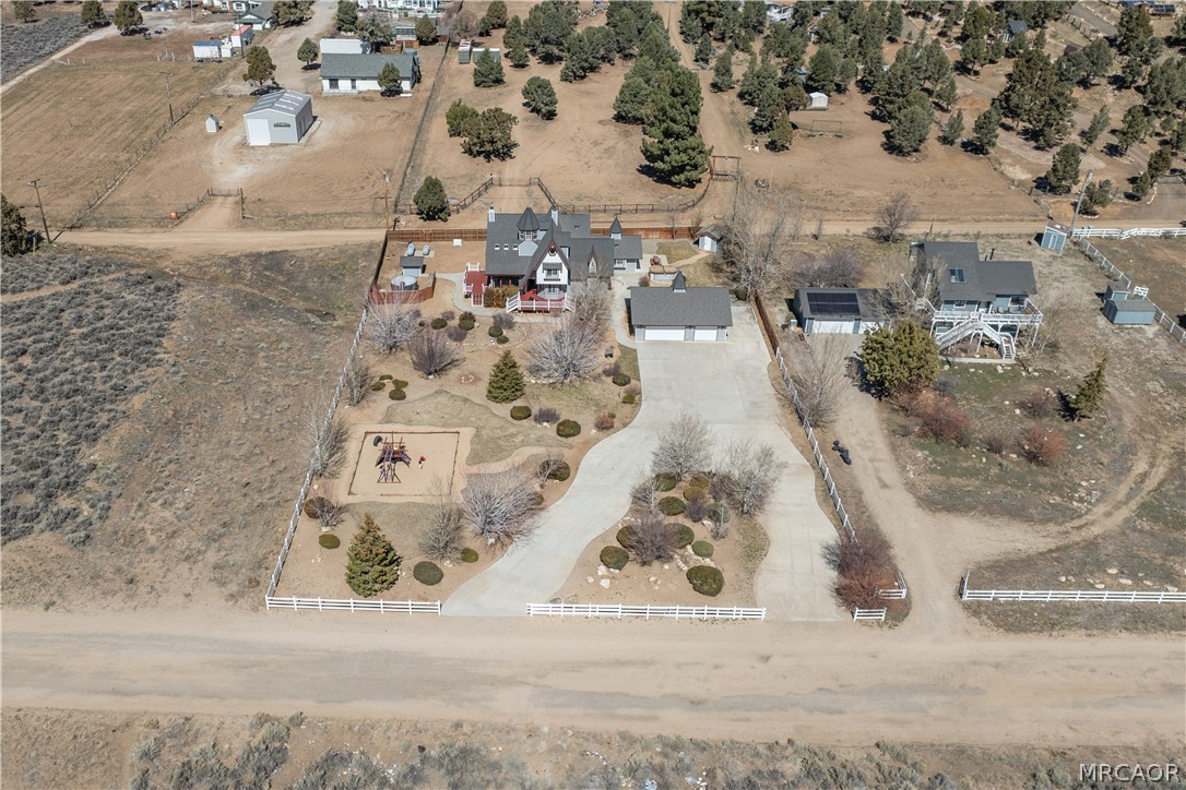 Big Bear City, California, 92314, United States, 5 Bedrooms Bedrooms, ,4 BathroomsBathrooms,Residential,Active,2025215
