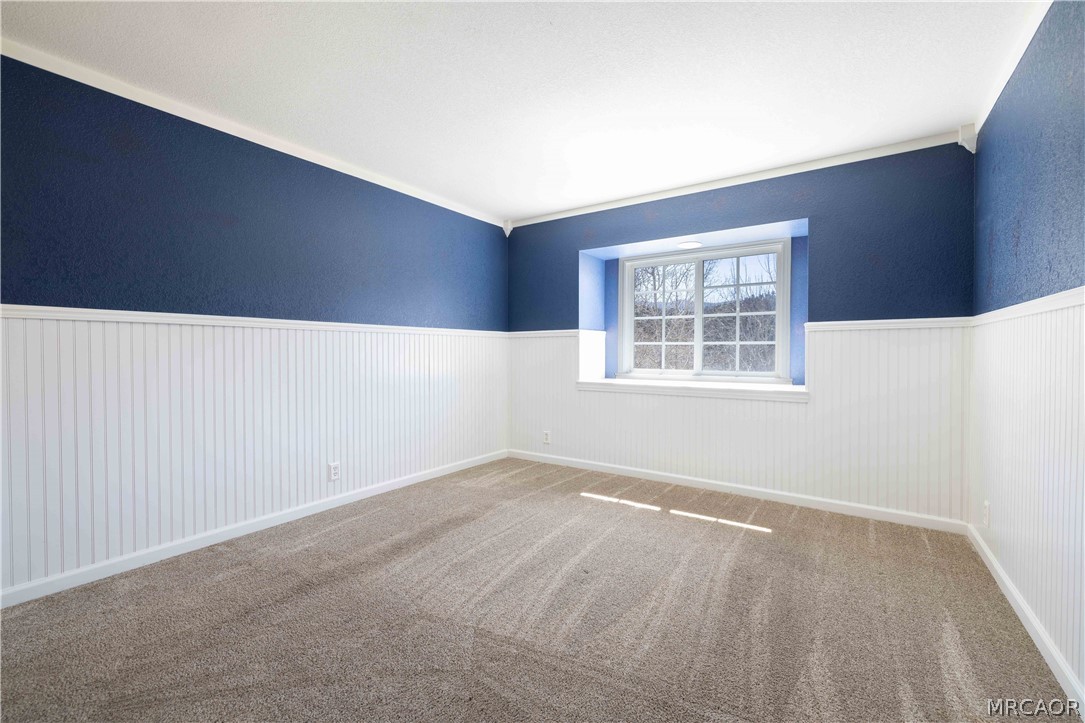 Big Bear City, California, 92314, United States, 5 Bedrooms Bedrooms, ,4 BathroomsBathrooms,Residential,Active,2025215