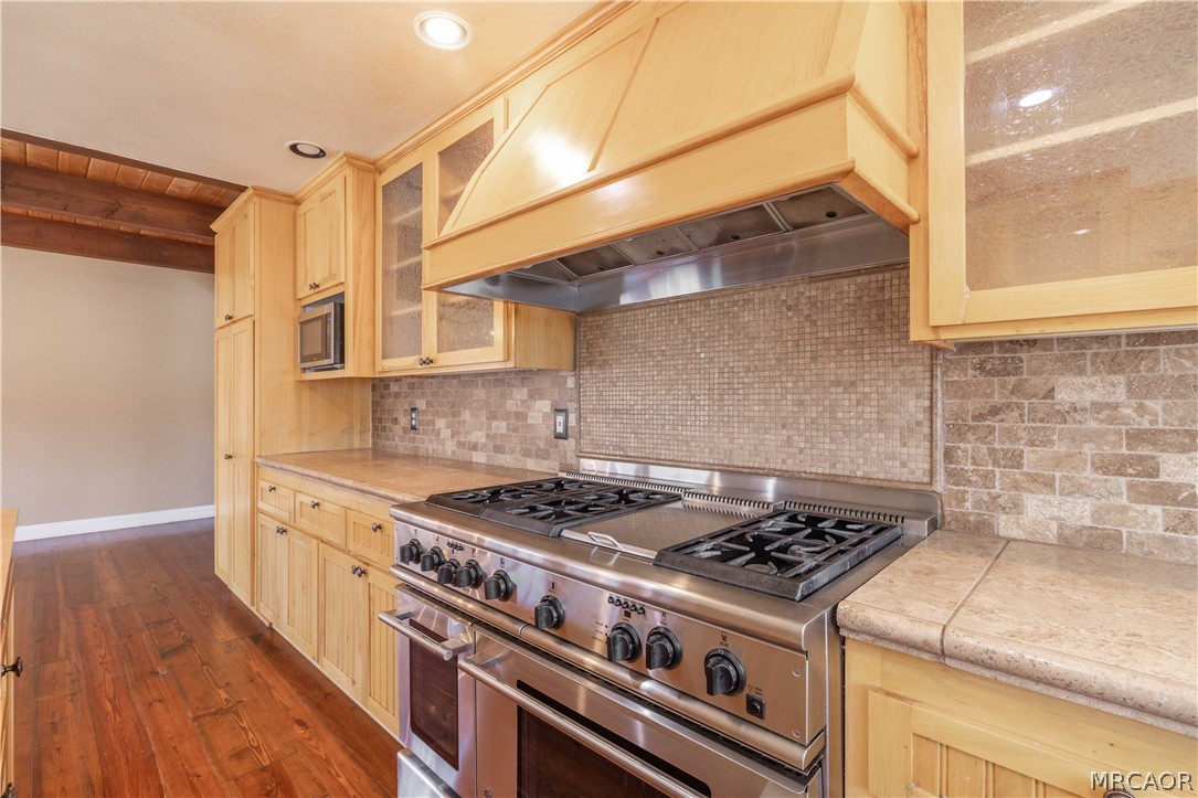 Big Bear City, California, 92314, United States, 5 Bedrooms Bedrooms, ,4 BathroomsBathrooms,Residential,Active,2025215