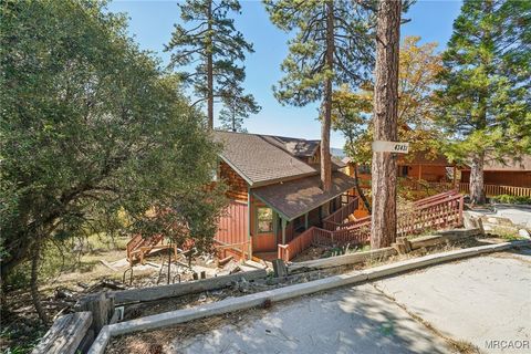 Photo of 43431 Ridge Crest Drive, Big Bear Lake, CA 92315 (MLS # 32502562) Photo of 43431 Ridge Crest Drive, Big Bear Lake, CA 92315 (MLS # 32502562)