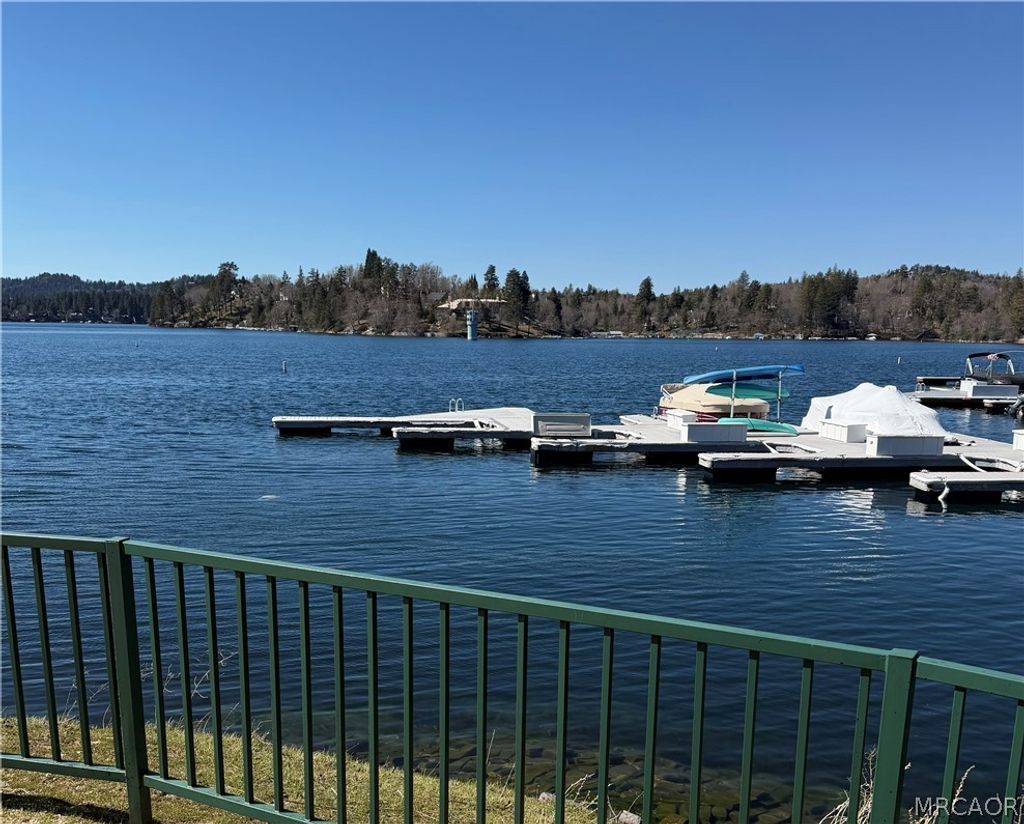 Photo of NSM 2, Slip21 NSM 2, Slip21, Lake Arrowhead, CA 92352 (MLS # 32600400)