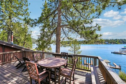 Photo of 701 Cove Drive, Big Bear Lake, CA 92315 (MLS # 32601256)