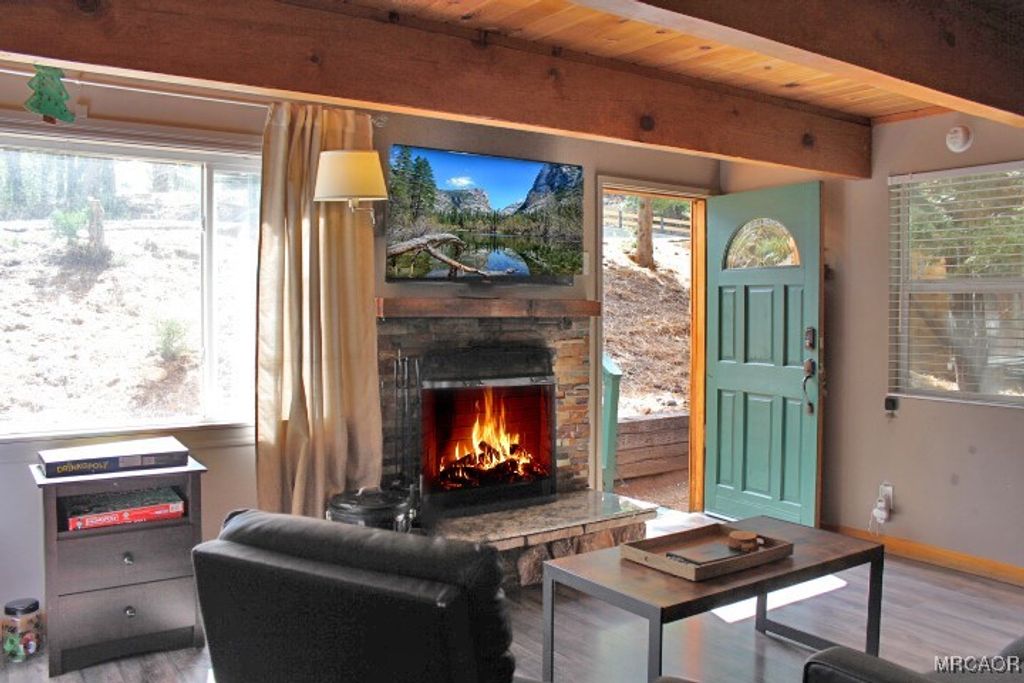 Photo of 556 Villa Grove Avenue, Big Bear City, CA 92314 (MLS # 32502227)