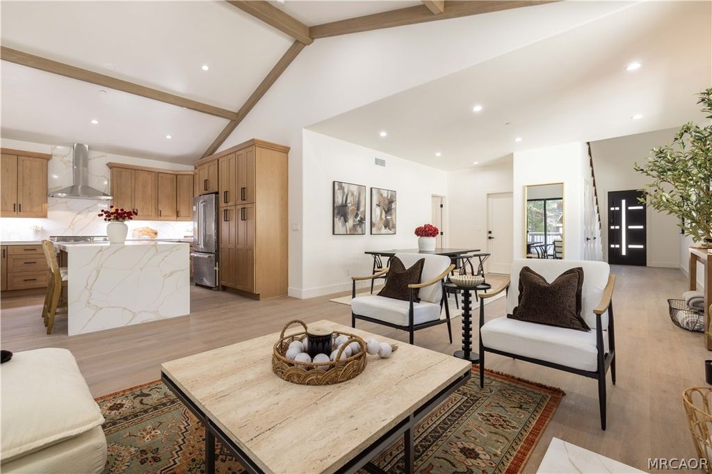 Photo of 1304 E Mountain View Boulevard, Big Bear City, CA 92314 (MLS # 32601213)
