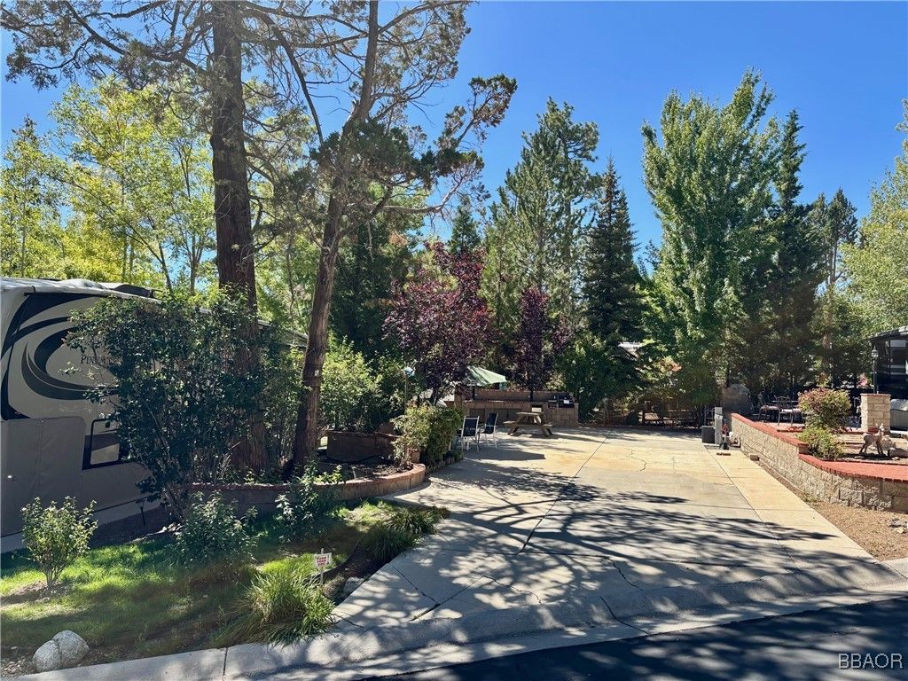 Photo of 40751 North Shore Lane #4 Ln, Fawnskin, CA 92333 (MLS # 32501941)