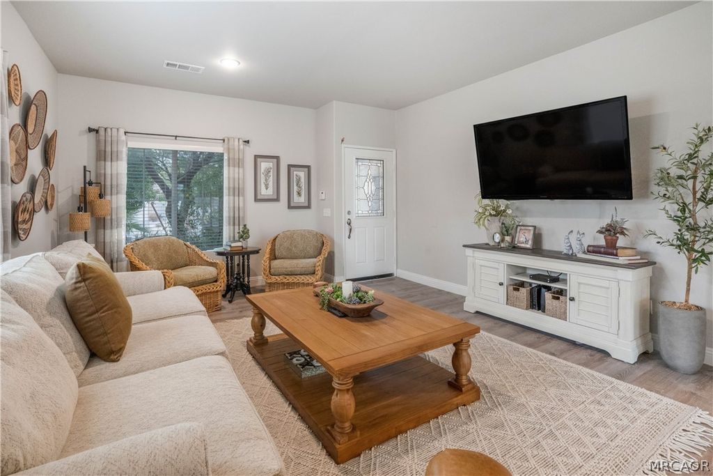 Photo of 64279 Eagle Mountain Avenue, Desert Hot Springs, CA 92240 (MLS # 32600642)