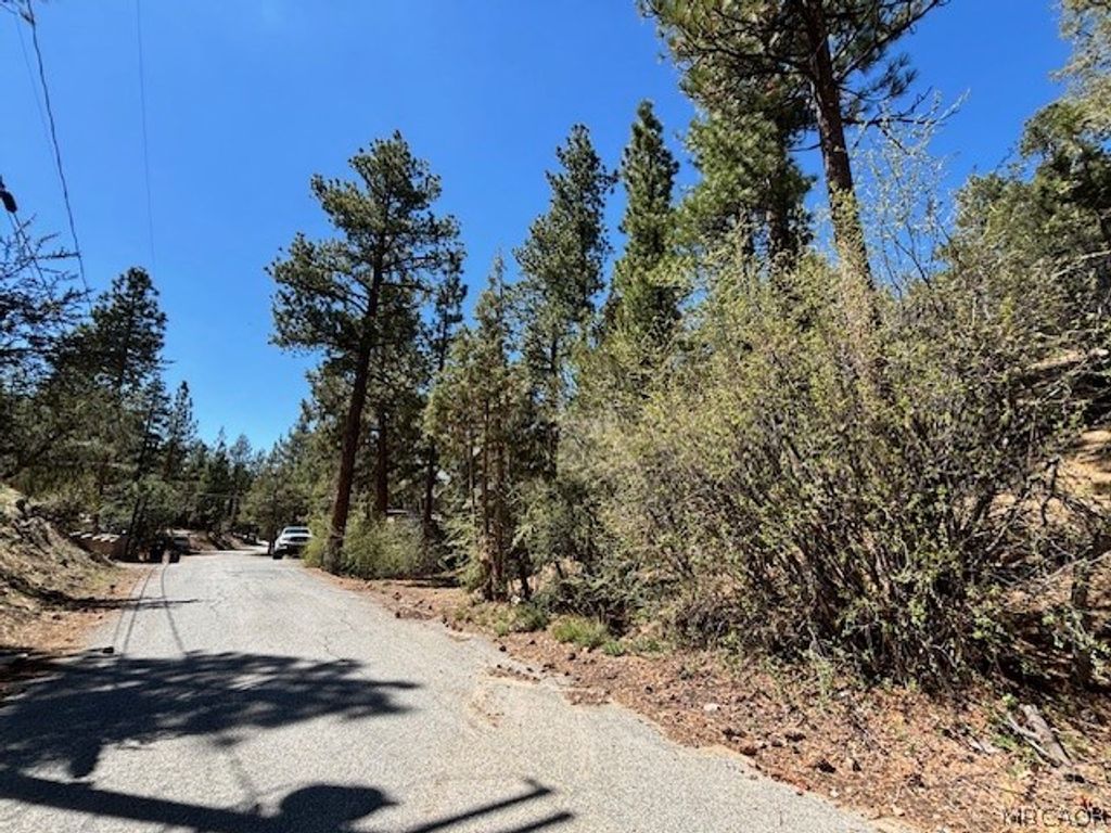 Photo of 0 E Rainbow Boulevard, Big Bear City, CA 92314 (MLS # 32600549)