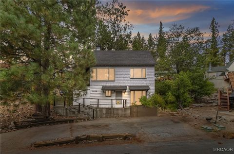 Photo of 39178 Sioux Road, Fawnskin, CA 92333 (MLS # 32502277)