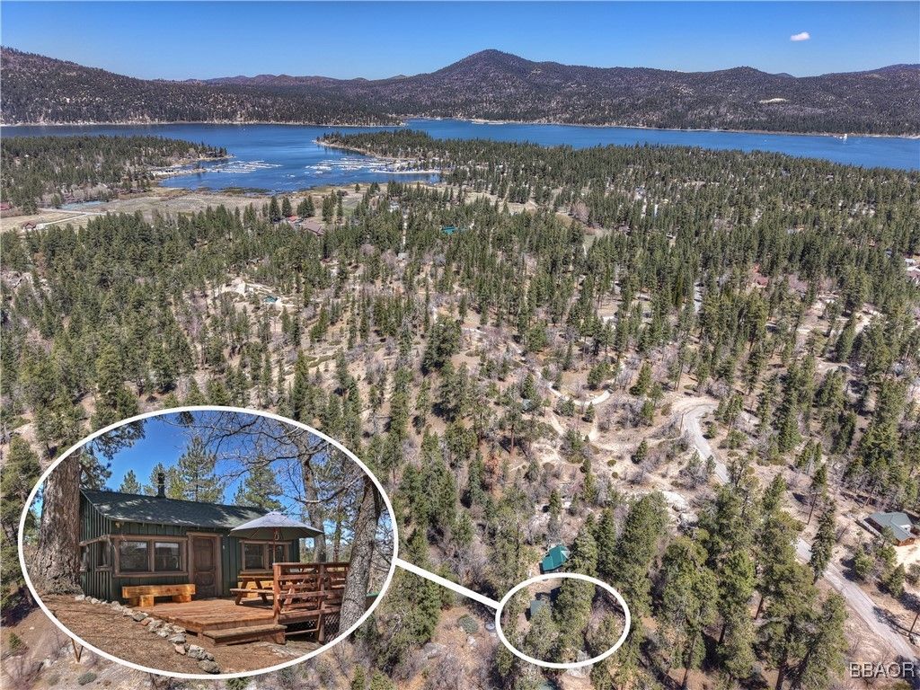 Photo of 76 Metcalf Creek, Big Bear Lake, CA 92315 (MLS # 32500913)
