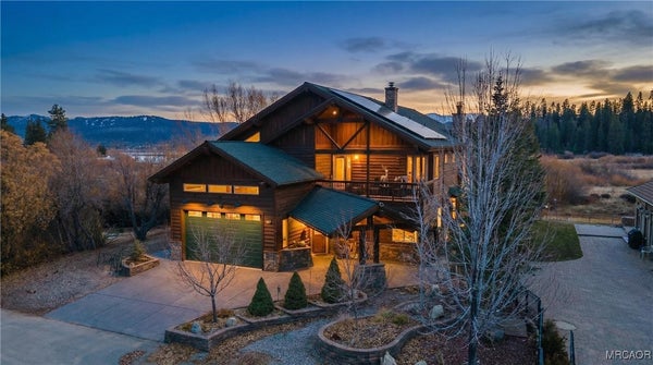 39255 SEMINOLE DR, FAWNSKIN, CA 92333 - Image a522d29d18d051981de736e68a62a7fb/373832557