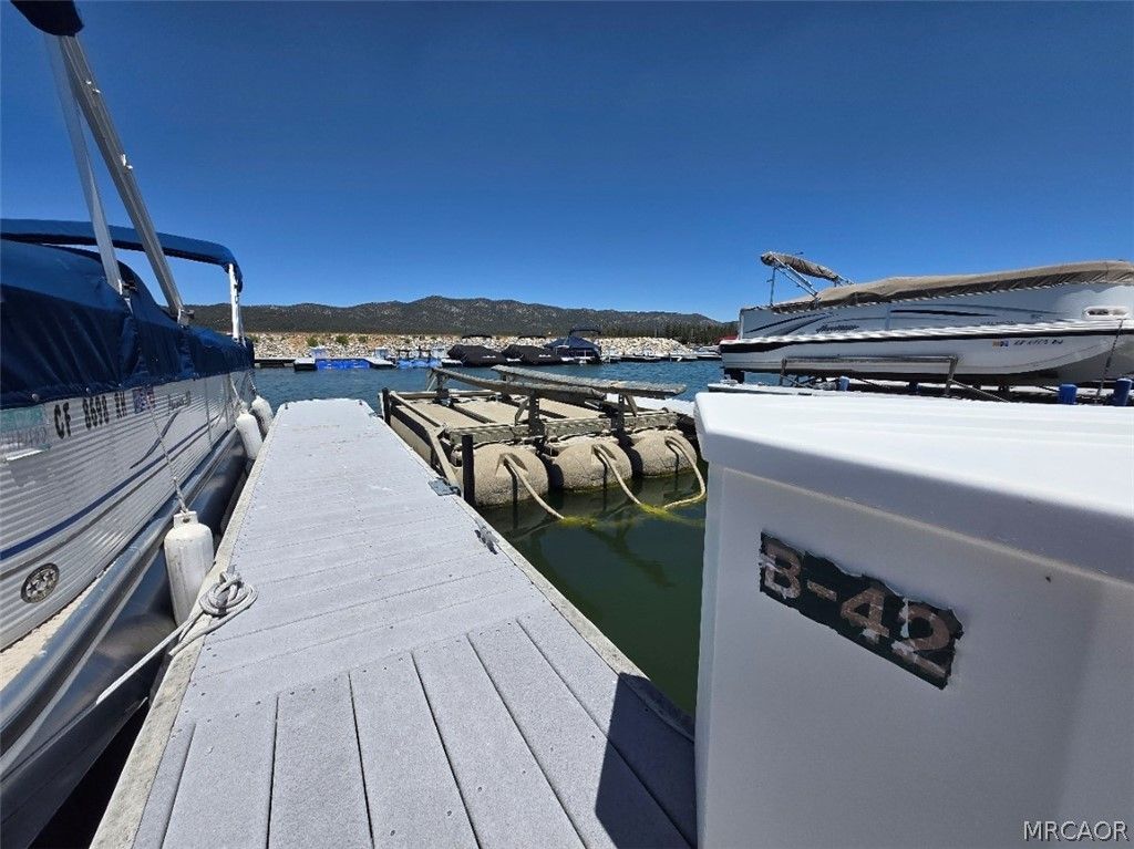 Photo of 400 Pine Knot Boulevard #B-42, Big Bear Lake, CA 92315 (MLS # 32601116)