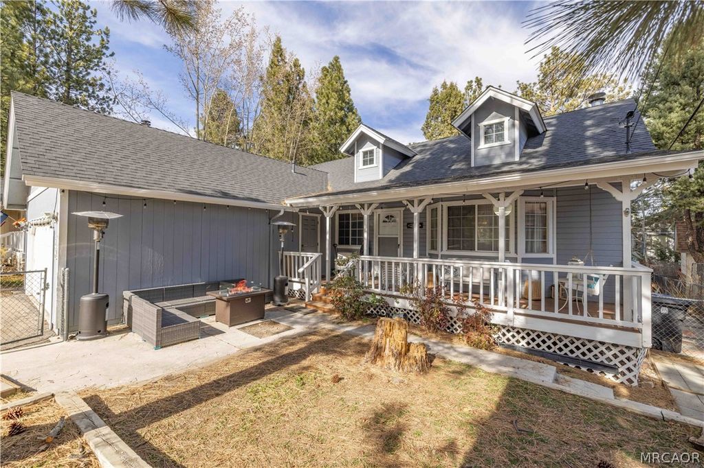 Photo of 260 Turlock Drive, Big Bear City, CA 92314 (MLS # 32600375)