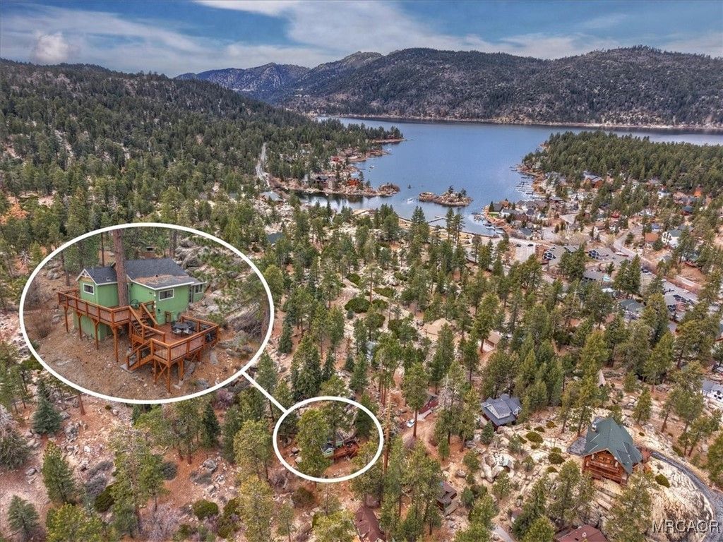 Photo of 898 Brier Trail, Big Bear Lake, CA 92315 (MLS # 32600130)