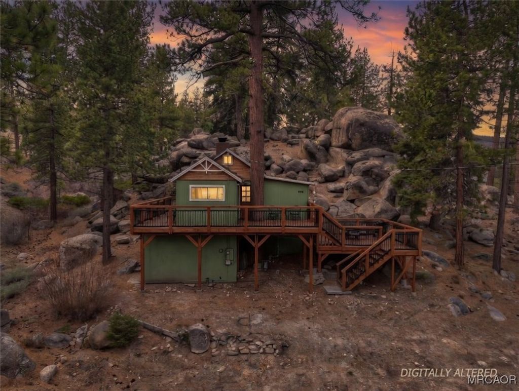 Photo of 898 Brier Trail, Big Bear Lake, CA 92315 (MLS # 32600130)