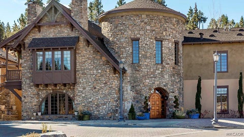 Photo of 40671 Village Drive #13D, Big Bear Lake, CA 92315 (MLS # 32600673)