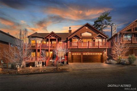 Photo of 42324 Eagle Ridge, Big Bear Lake, CA 92315 (MLS # 32600230)