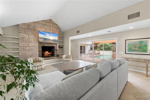 Featured picture for the property 32601717
