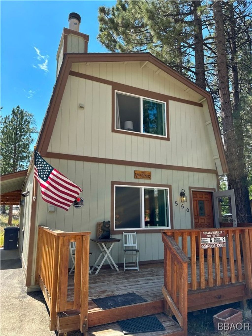 Photo of 560 Lakewood Lane, Big Bear Lake, CA 92315 (MLS # 32501170)