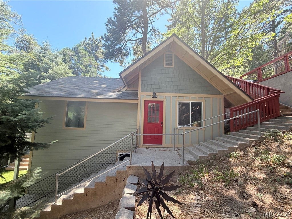 Photo of 659 Virginia Court, Cedar Glen, CA 92352 (MLS # 32601720)