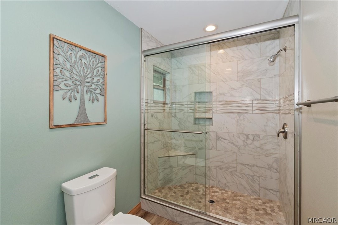 Big Bear Lake, California, 92315, United States, 4 Bedrooms Bedrooms, ,3 BathroomsBathrooms,Residential,Active,2037154