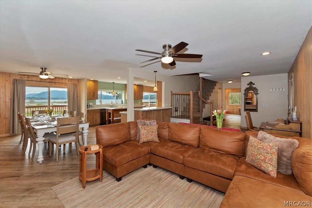 Big Bear Lake, California, 92315, United States, 4 Bedrooms Bedrooms, ,3 BathroomsBathrooms,Residential,Active,2037154