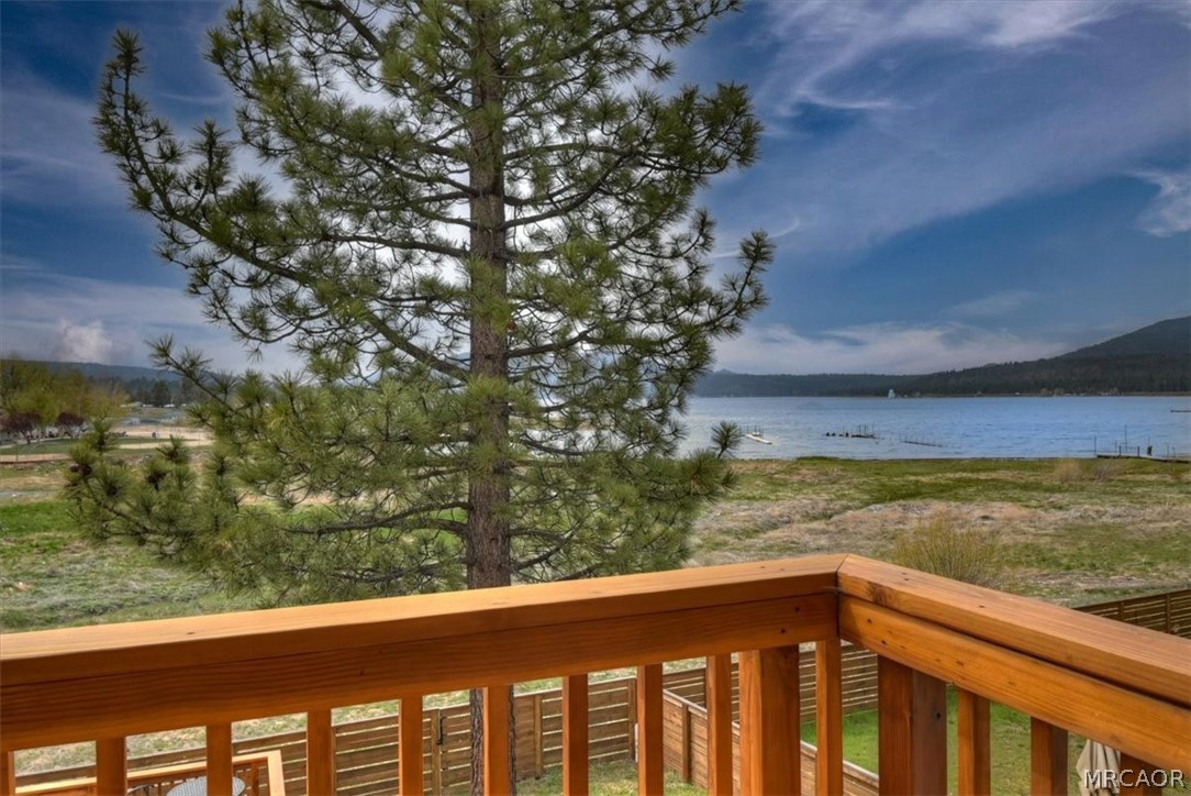 Big Bear Lake, California, 92315, United States, 4 Bedrooms Bedrooms, ,3 BathroomsBathrooms,Residential,Active,2037154