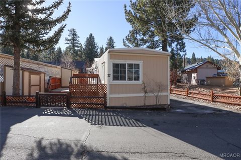 Photo of 547 Alden Rd #27, Big Bear Lake, CA 92315 (MLS # 32502838)