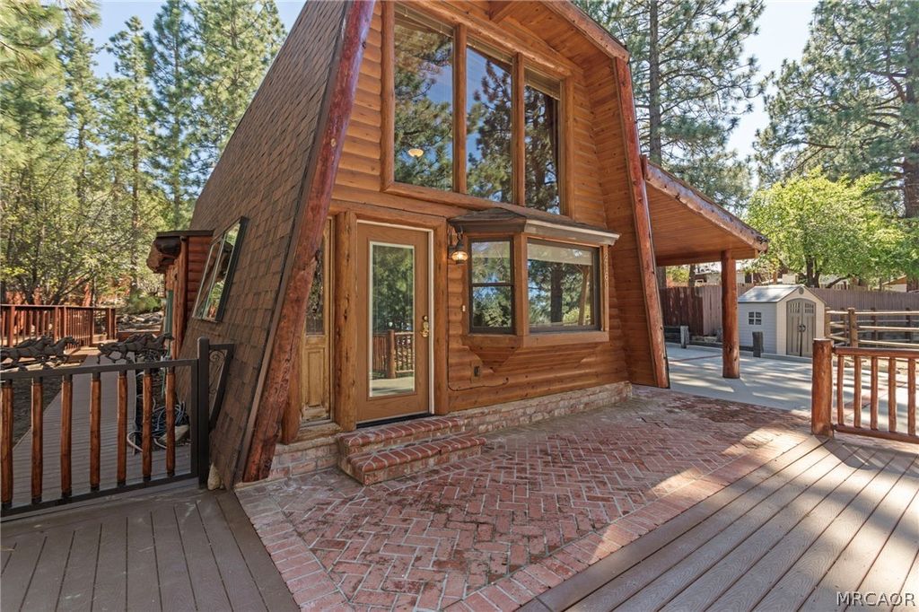 Photo of 2160 Mariposa Lane, Big Bear City, CA 92314 (MLS # 32600729)
