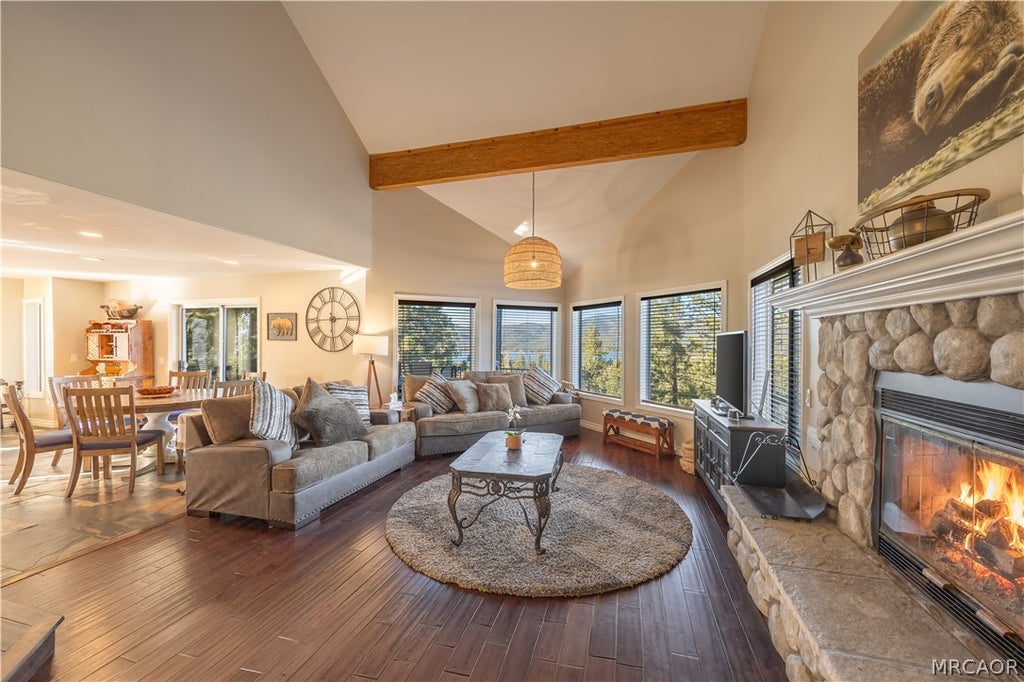 Photo of 852 Cameron Drive, Big Bear Lake, CA 92315 (MLS # 32600335)