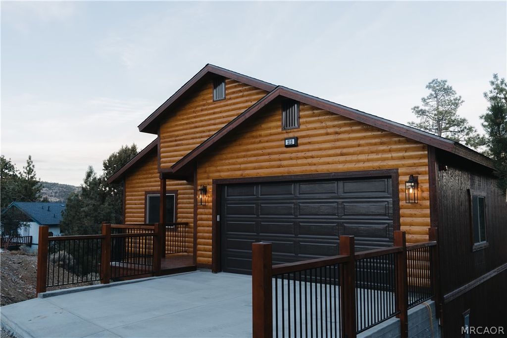 Photo of 212 Mann Drive, Big Bear City, CA 92314 (MLS # 32600739)