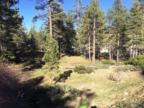 Photo of 0 Talmadge, Big Bear Lake, CA 92315 (MLS # 3171685)