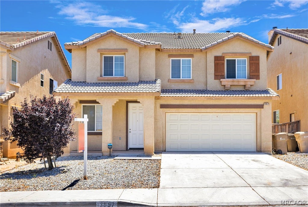 Photo of 13957 Katelyn Street, Hesperia, CA 92345 (MLS # 32601601)