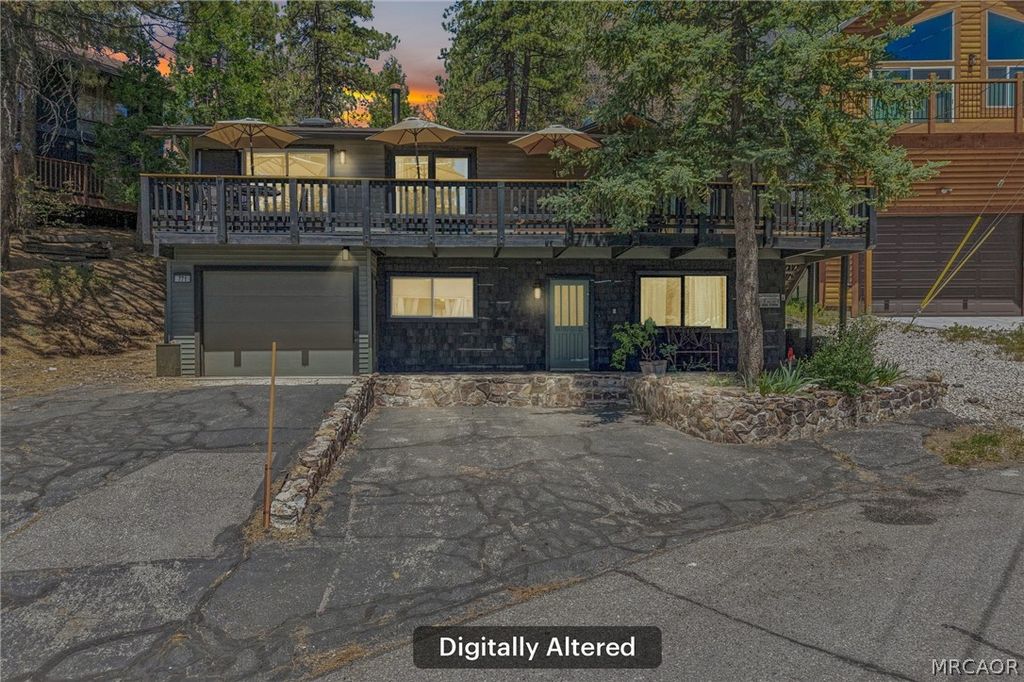 Photo of 771 Silver Tip Drive, Big Bear Lake, CA 92315 (MLS # 32601167)