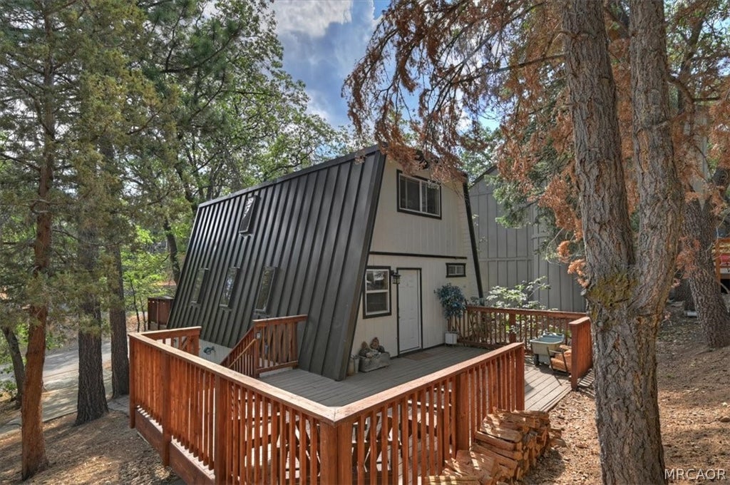 Photo of 1323 Silverado, Big Bear City, CA 92314 (MLS # 32601815)