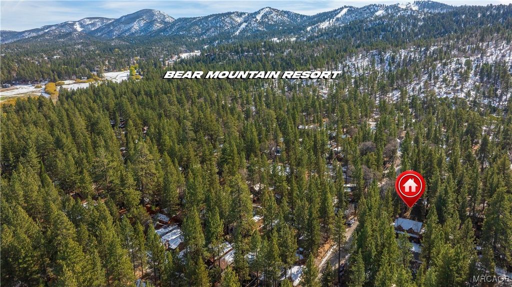 Photo of 42591 La Cerena Avenue, Big Bear Lake, CA 92315 (MLS # 32502770)