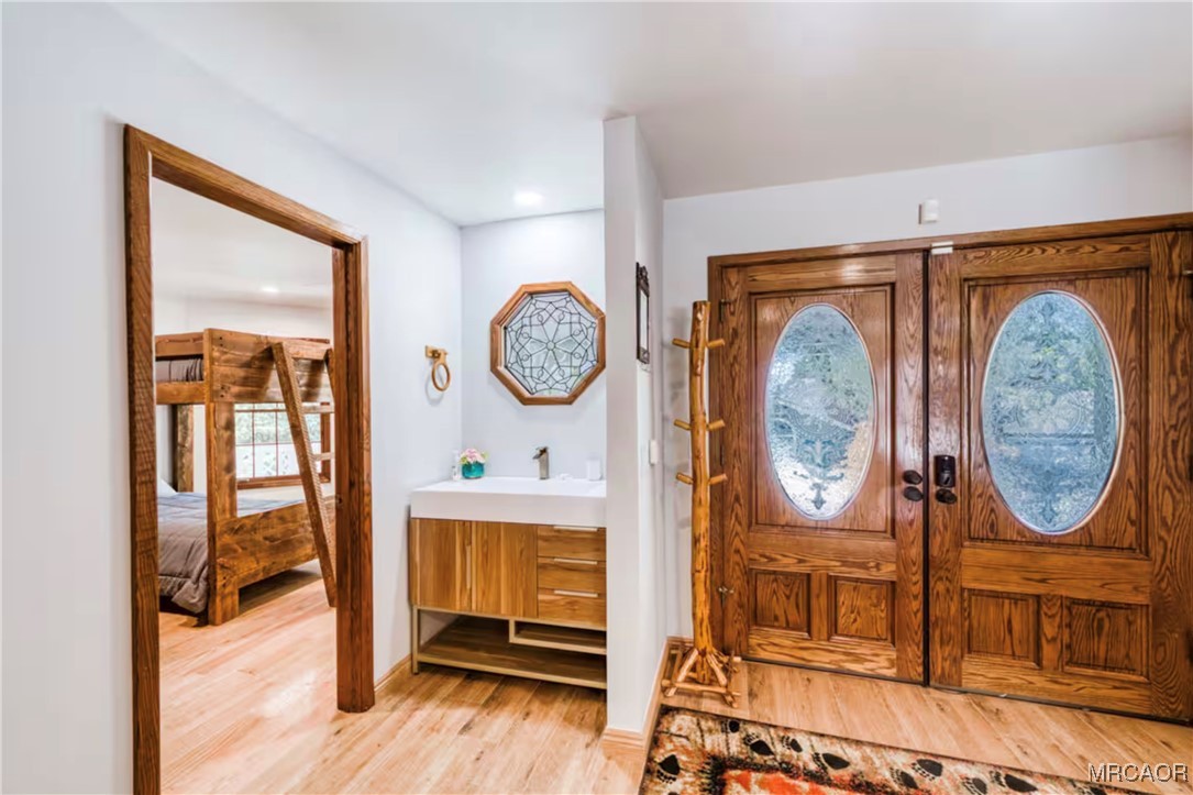 Big Bear Lake, California, 92315, United States, 6 Bedrooms Bedrooms, ,6 BathroomsBathrooms,Residential,Active,1999169
