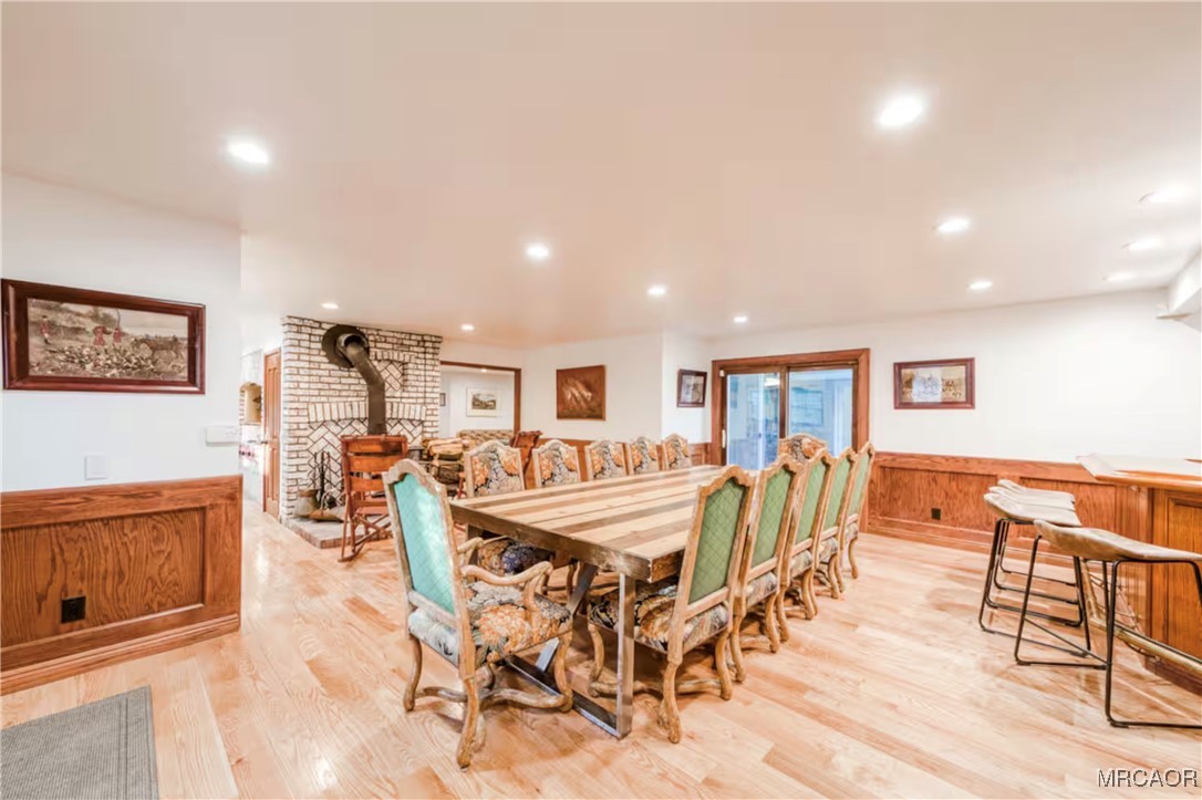 Big Bear Lake, California, 92315, United States, 6 Bedrooms Bedrooms, ,6 BathroomsBathrooms,Residential,Active,1999169