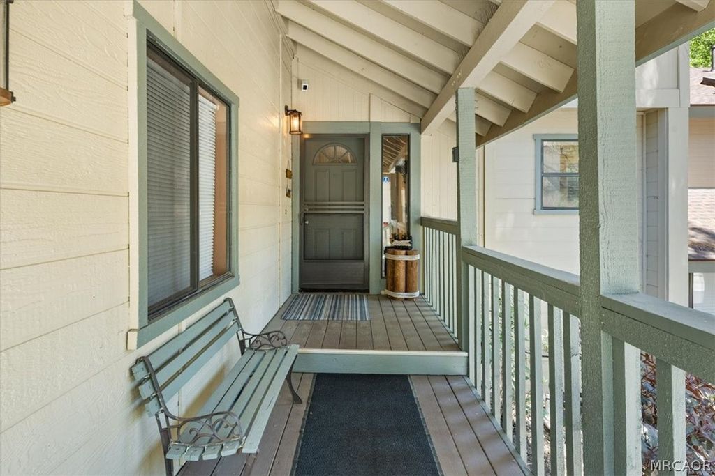 Photo of 43096 Deer Run Court #0, Big Bear Lake, CA 92315 (MLS # 32601269)