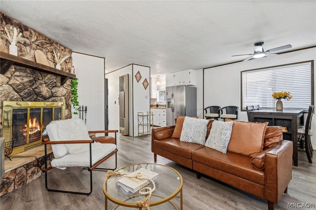 Photo of 594 Los Angeles Avenue, Sugarloaf, CA 92386 (MLS # 32600476)