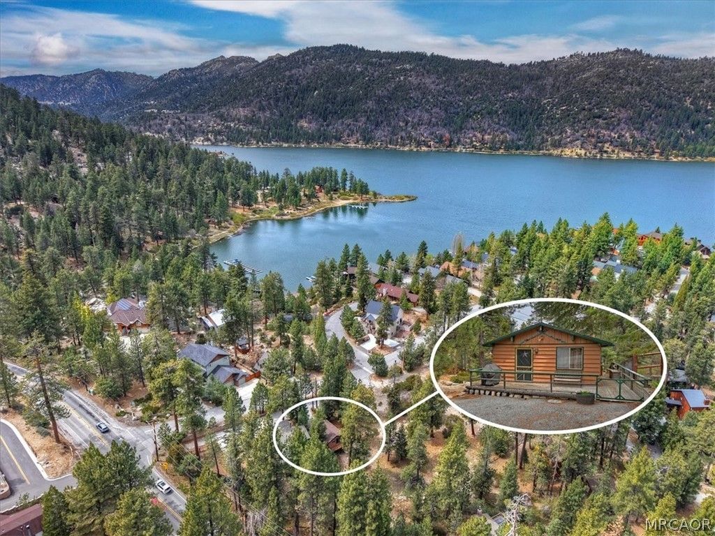Photo of 38614 Talbot Dr, Big Bear Lake, CA 92315 (MLS # 32600829)