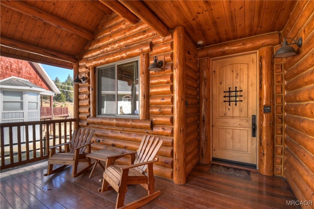 Photo of 42507 Bear Loop Loop, Big Bear Lake, CA 92314 (MLS # 32502450)