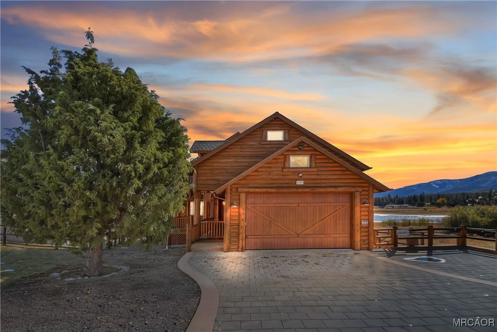 Photo of 42507 Bear Loop Loop, Big Bear Lake, CA 92314 (MLS # 32502450)