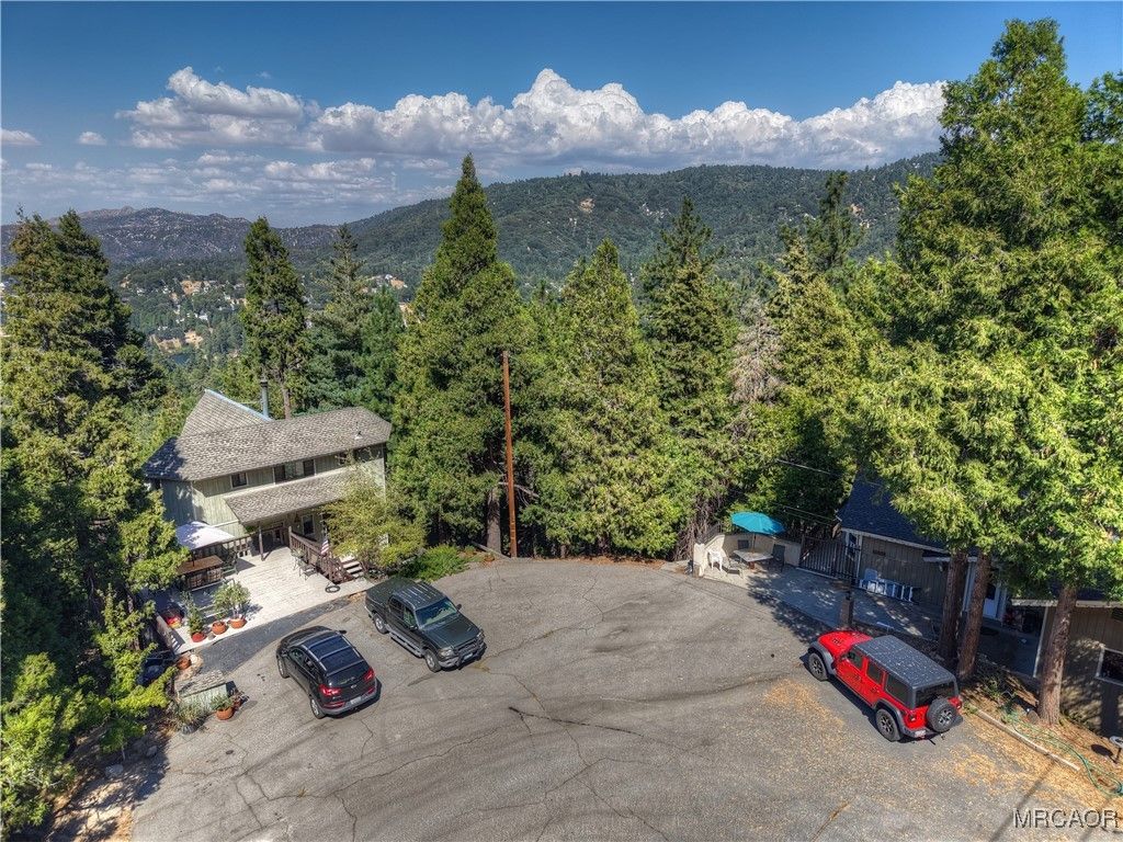 Photo of 000 Altdorf Drive, Crestline, CA 92325 (MLS # 32502253)
