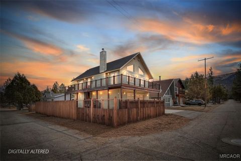 Photo of 852 Pine Lane, Big Bear City, CA 92314 (MLS # 32600052)